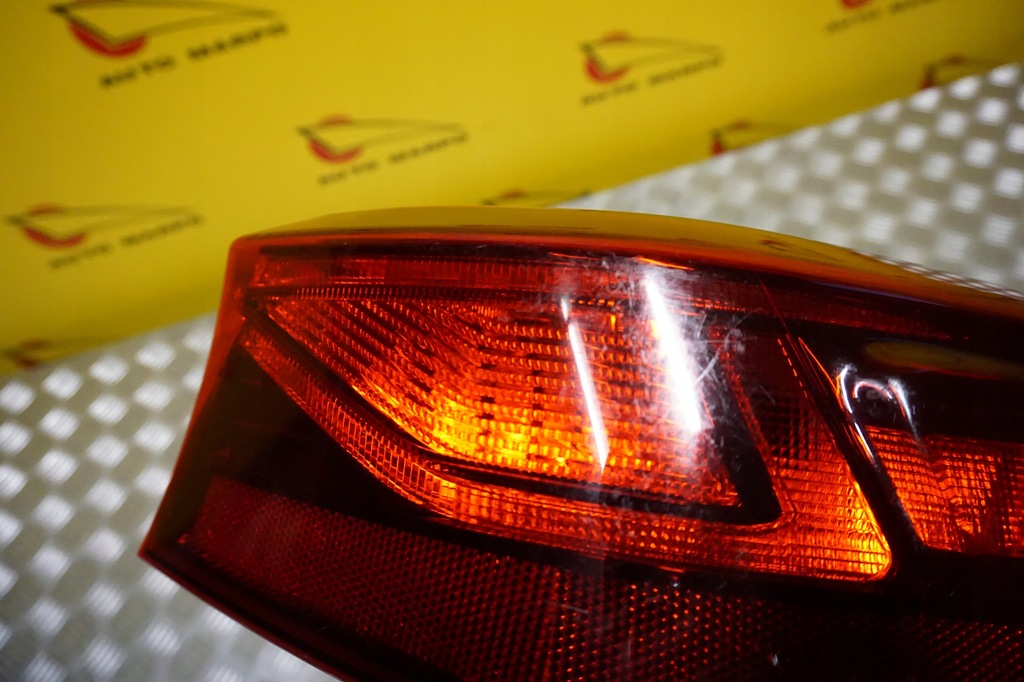 фото №10, Kia forte 2019 - 2024 лампа задня права задня led usa