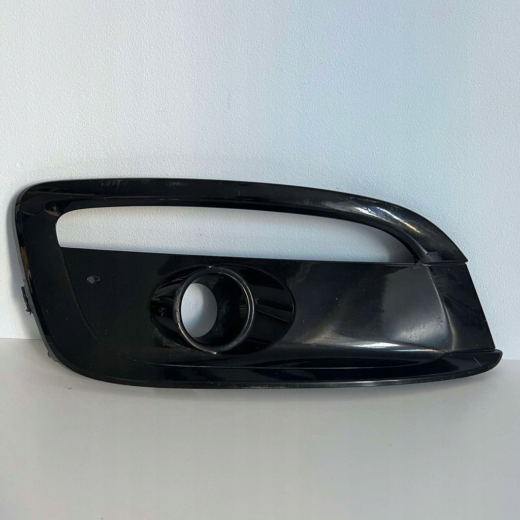 фото №1, Kia ceed jd 15-18 рамка противотуманной фары правая перед 86564a2610