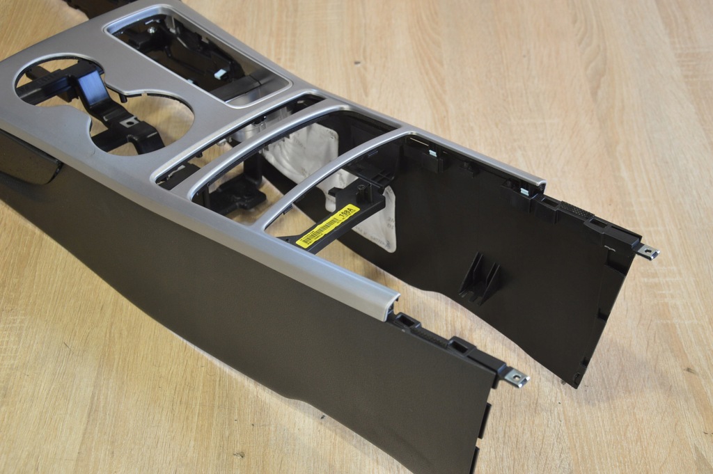 фото №4, Туннель рамка накладка kia stinger