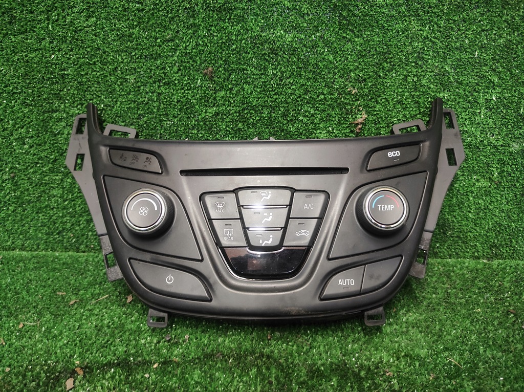 фото №1, Opel insignia 2.0 cdti lift панель кондиционера