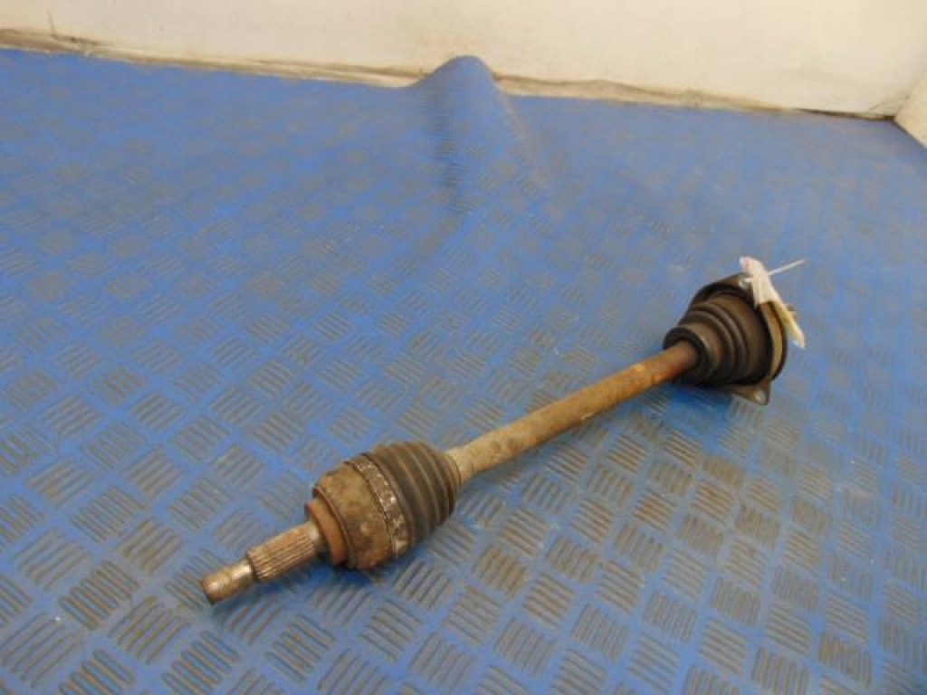 фото №4, Renault twingo ii 1.2 8v приводной вал левая