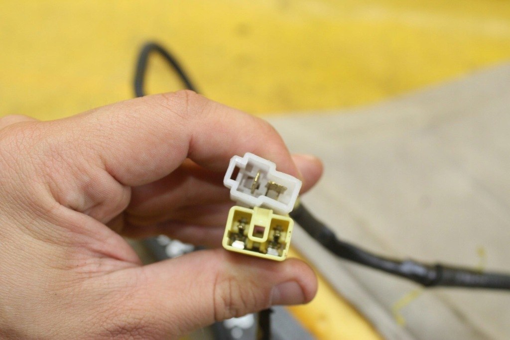 фото №8, Спинка сиденье правый перед mazda 6 i gg