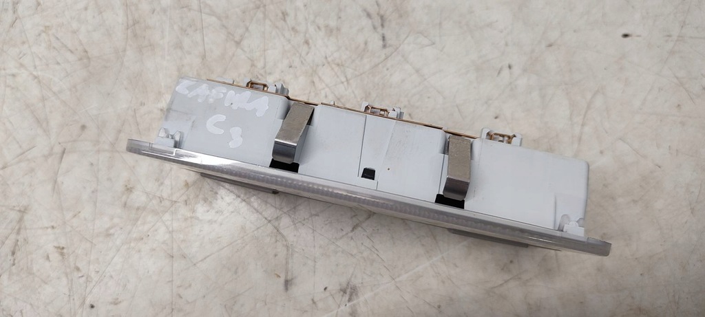 фото №9, Лампа кабіни стельовий opel zafira c 2,0 cdti