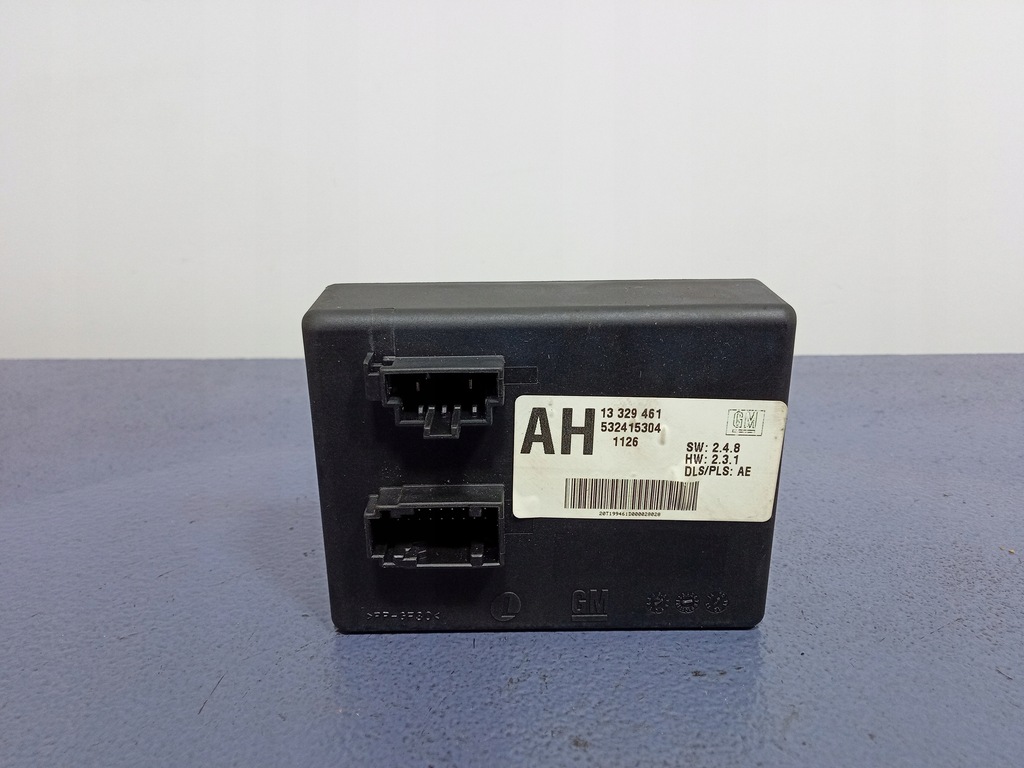 фото №1, Opel insignia a kombi модуль блок керування фаркоп 13329461