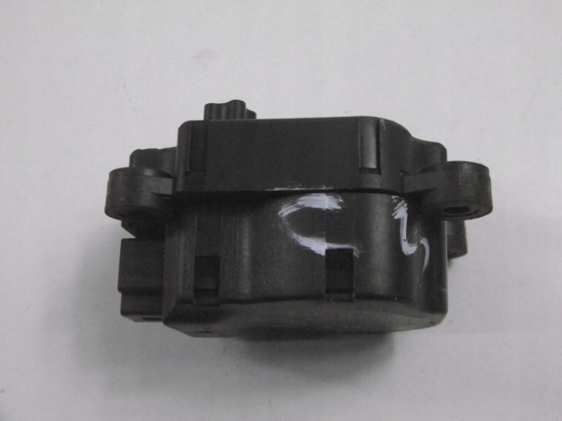 фото №8, Alfa romeo 147 01-04 двигатель крышка отопителя 52495067