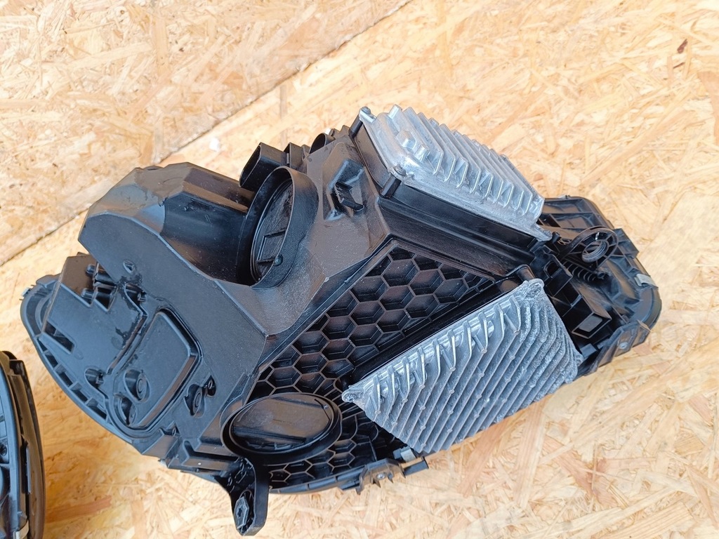 фото №9, Mercedes c-klasa w206 комплект лампа лампы digital full led idealne europa