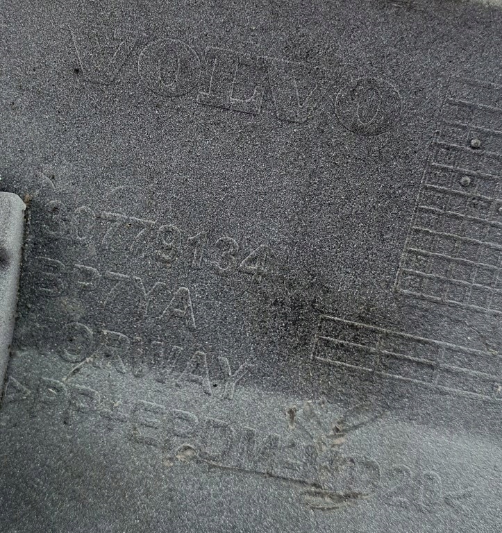 фото №5, Молдинг крыла левый перед volvo c30 30779134