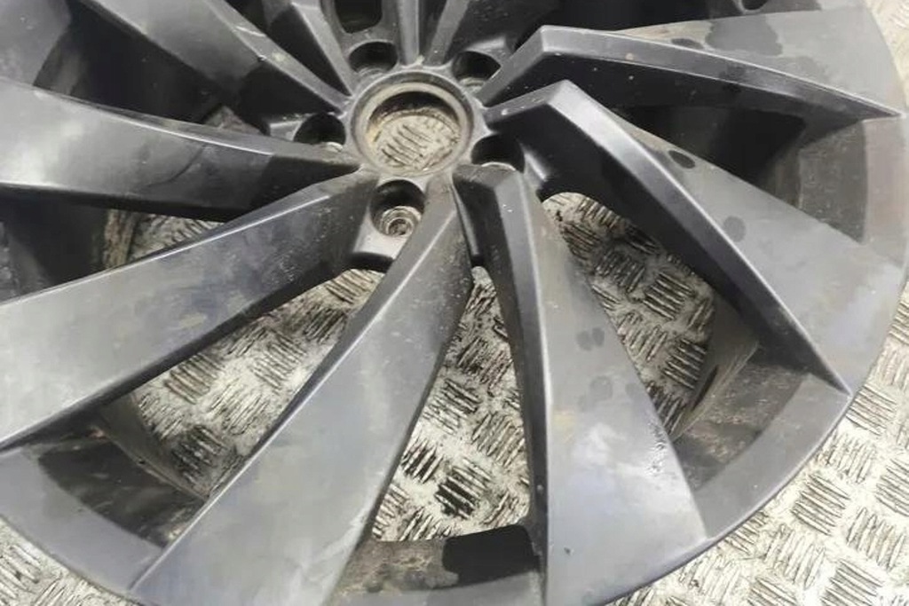 фото №8, Комплект диск vw arteon 3h7 3g8601025d 2.0l дизель 140kw 2019