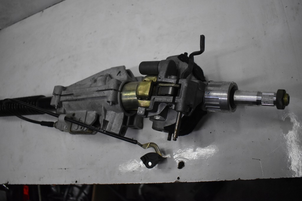 фото №5, Audi a6 c4 колонка кермова