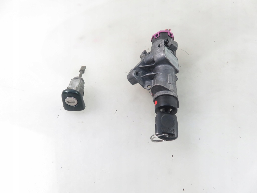 фото №11, Замок зажигания вкладыши skoda octavia i 4b0905851c