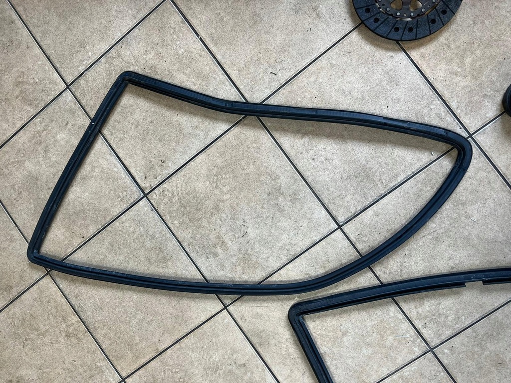 фото №4, Скло права задня ford galaxy ii