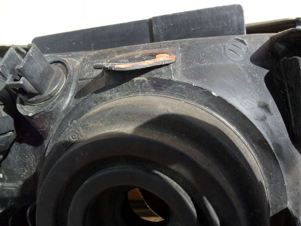 фото №14, Mitsubishi pajero sport 00-06 фара лампа правый