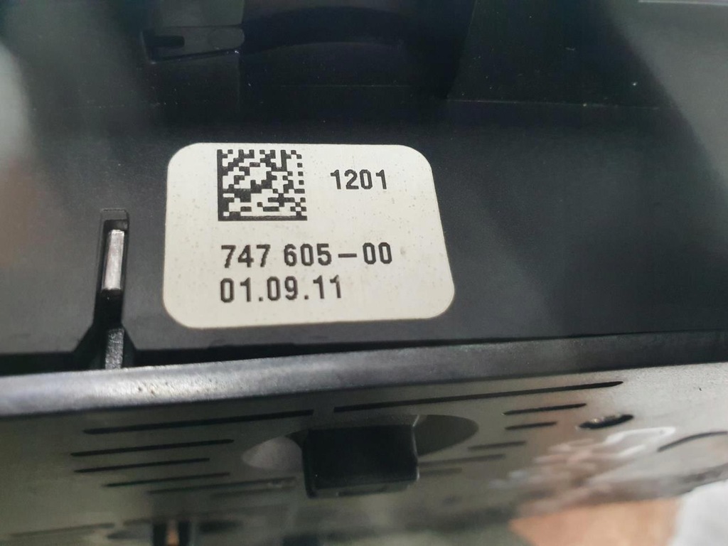 фото №7, Лампа стельовий панель дах 9225947 bmw e71 x6