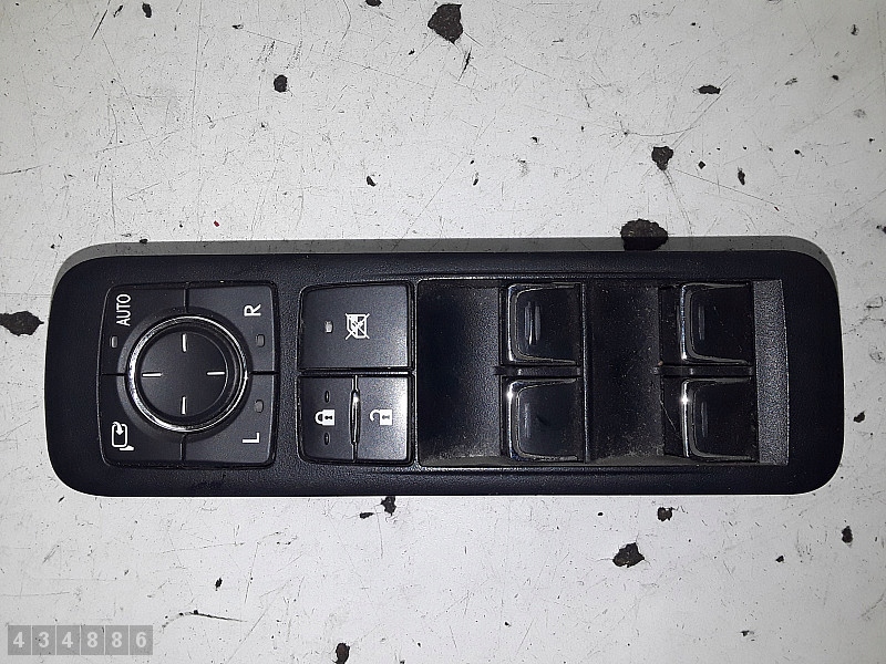 фото №1, 2016 lexus rx 450h переключатель 8404048220