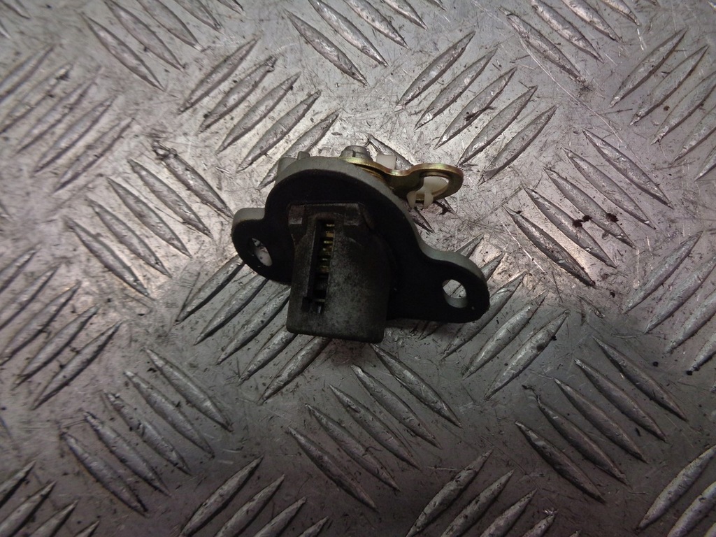 фото №1, Вкладка замка крышки chevrolet lacetti