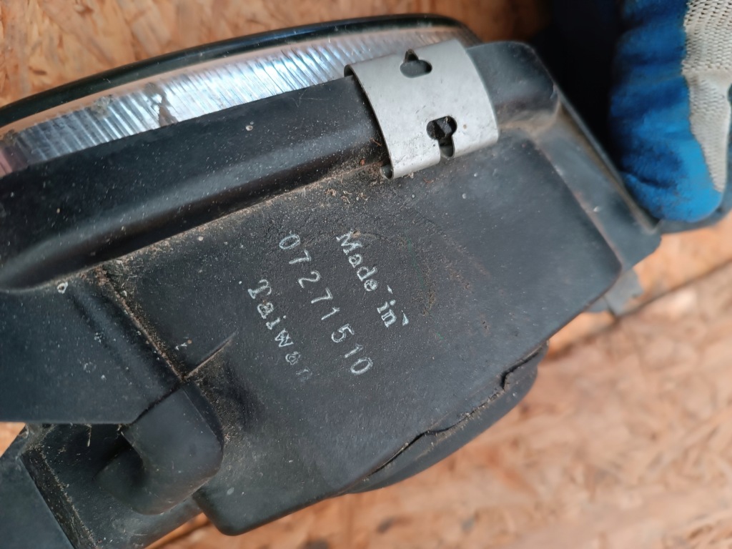 фото №13, Протитуманна фара правий перед mercedes slk r171 w171 c klasa w203 w209