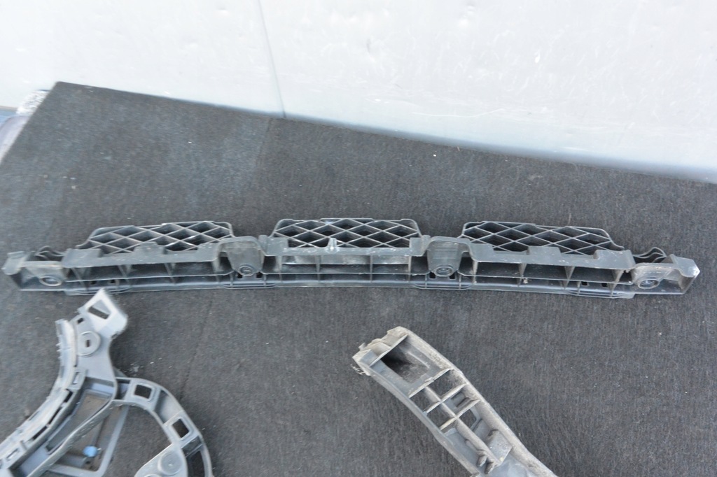 фото №10, Напрямна бампера задня kpl vw passat cc lift