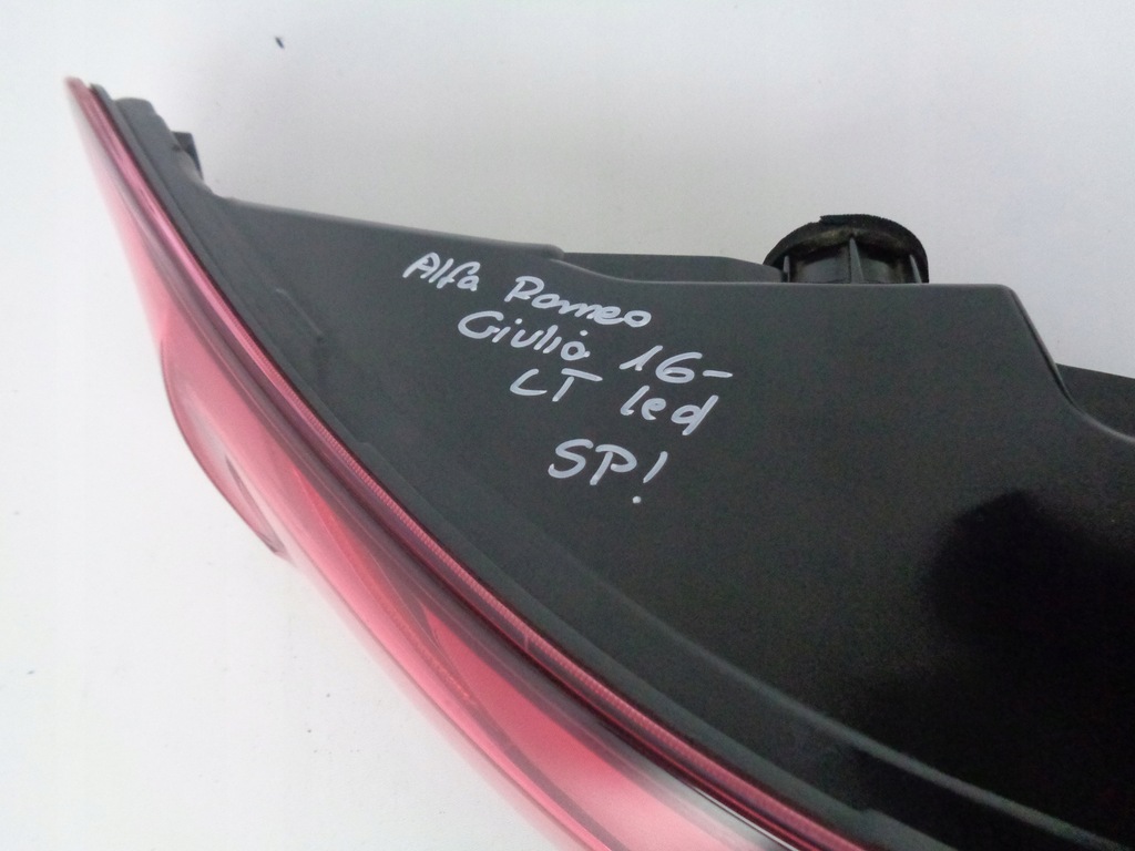 фото №3, Лампа ліва задня alfa romeo giulia led 16-