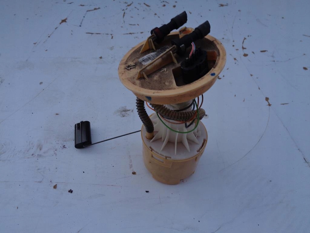 фото №1, Насос поплавок топлива volvo c30 fl 1.6 d2