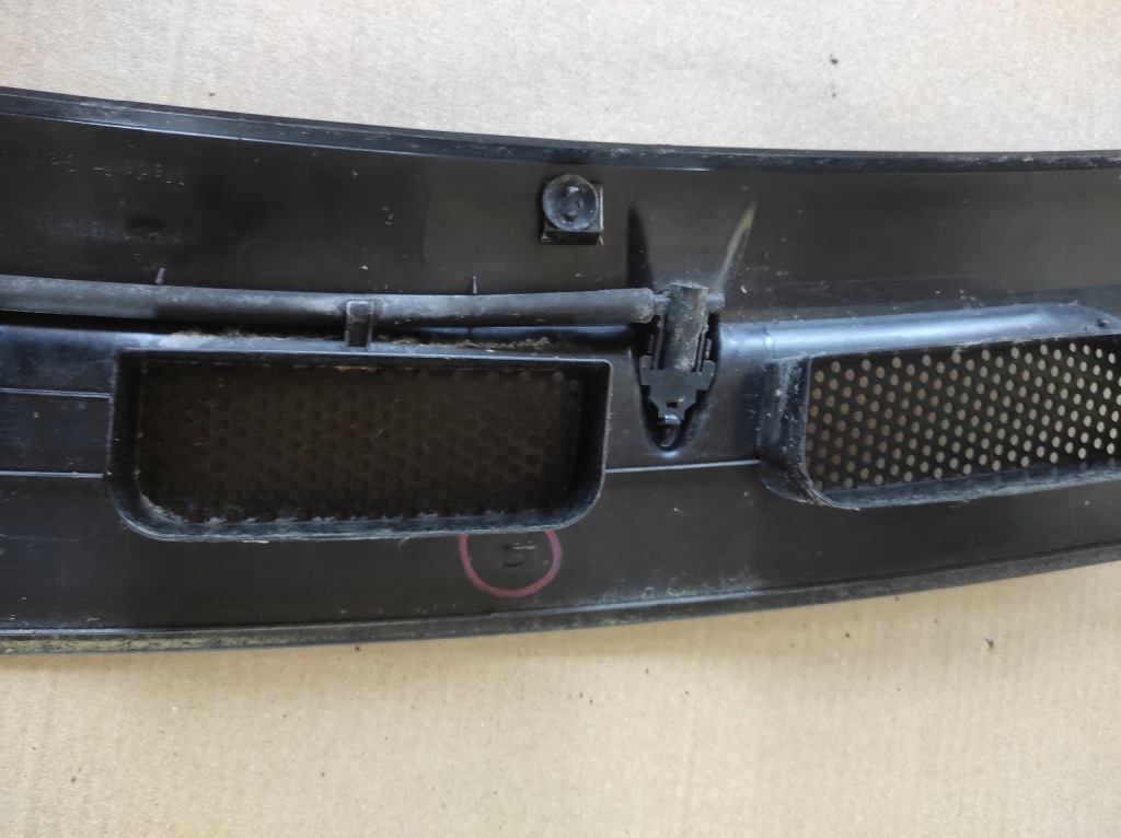 Жабо решітка капот mercedes a-klasa w169 w245 омивачі a1698360018 Ціна