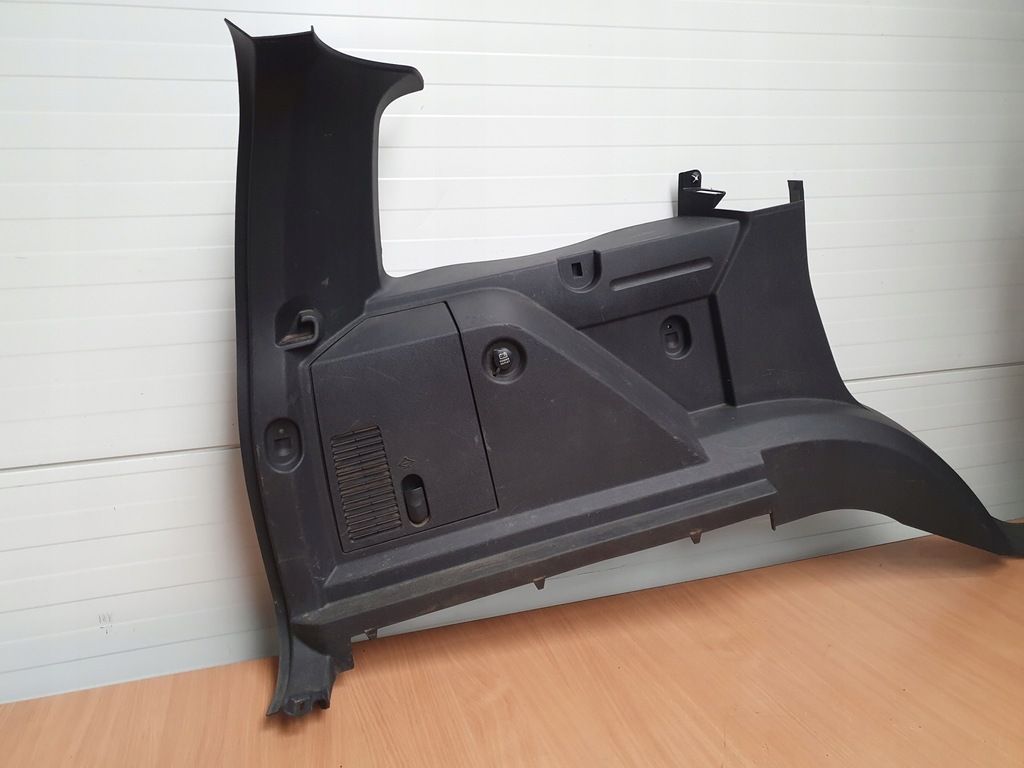 фото №11, Обшивка обивка багажника dodge nitro 08-