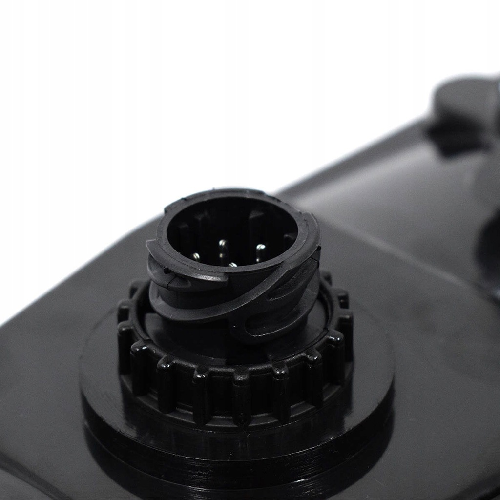 фото №8, Ліва лампа задня задня nissan cabstar nt400 atleon