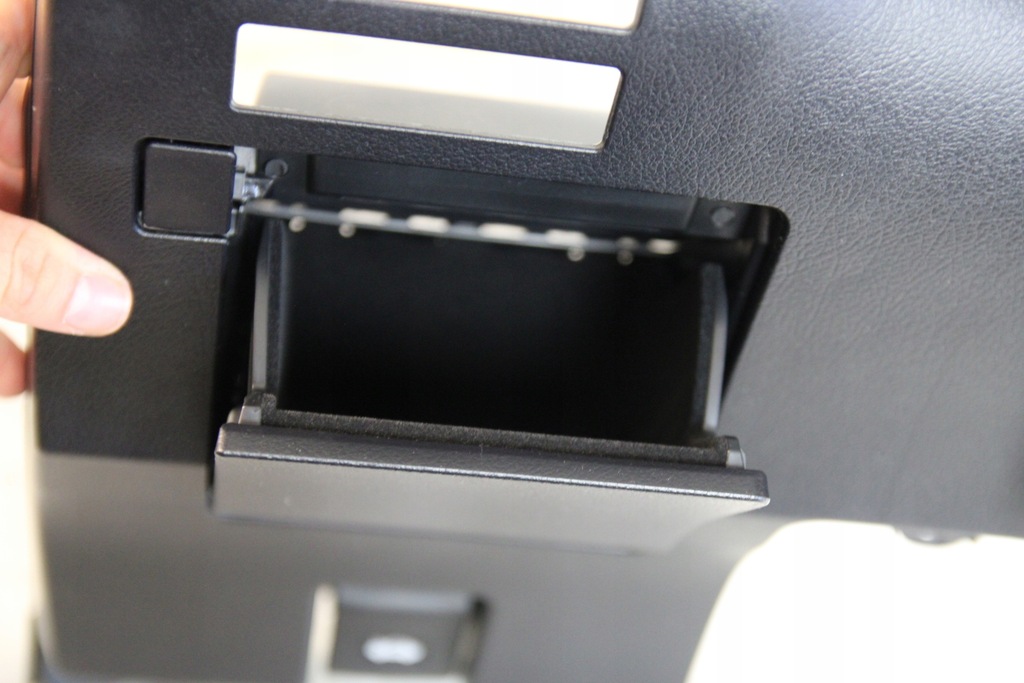 фото №6, Захист заглушка бардачок водія консолі lexus rx