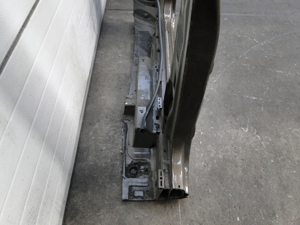 фото №5, Чверть поріг правий перед audi q3 8u 8u0 ls8s