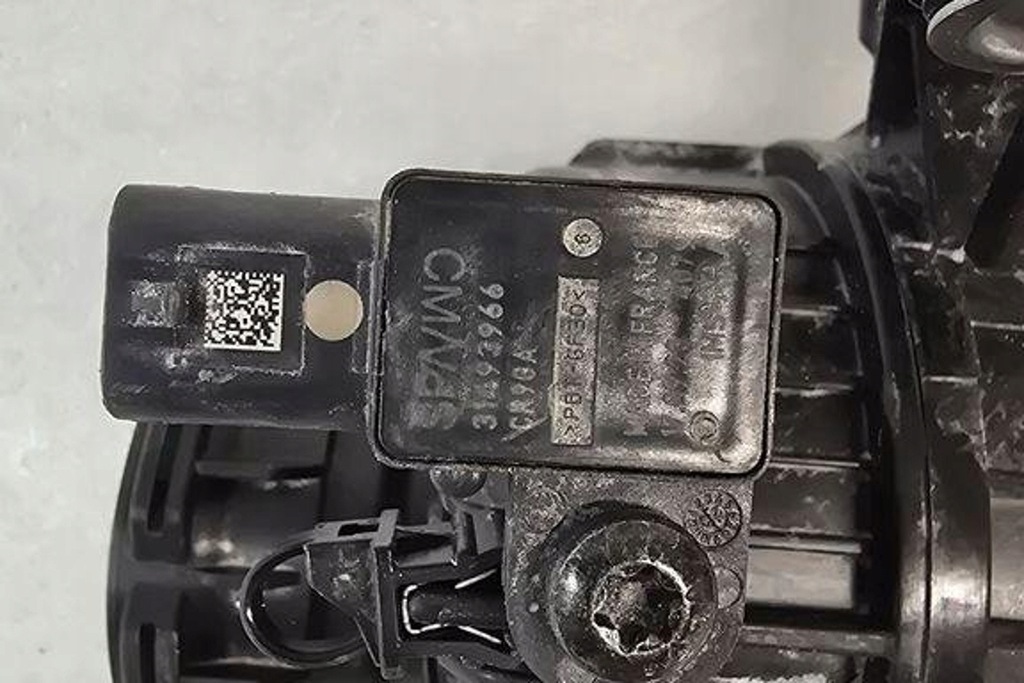 фото №1, Резонатор всмоктуючий volvo 32324079 0.0l 2023