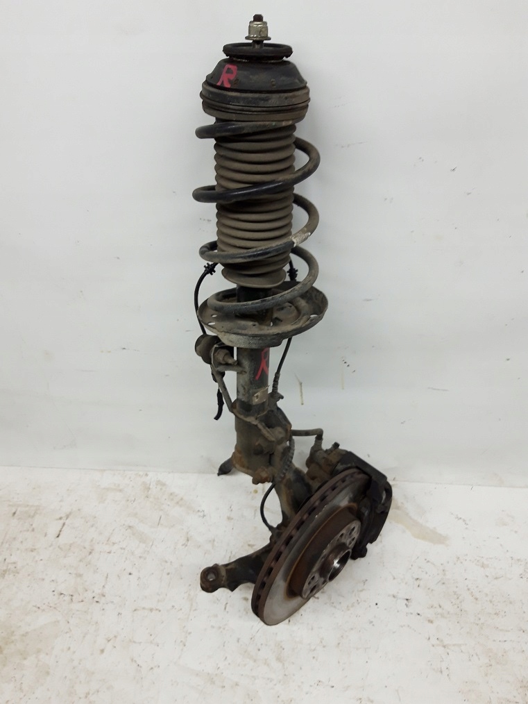 фото №1, Opel corsa e 14-19 1.4 поворотний кулак +амортизатор r