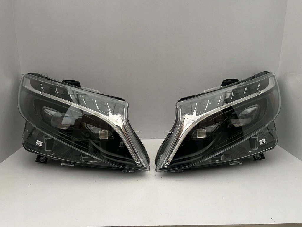 фото №1, Лампа левая правая led ils mercedes vito v-klasa a447 lift nowe полный