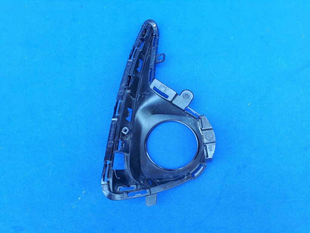 фото №3, Toyota yaris 2017- 17- заглушка ліва решітка рамка