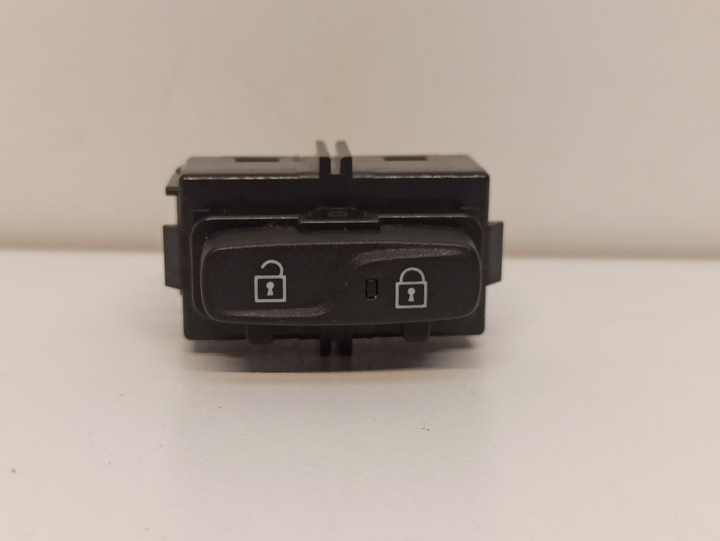фото №1, Кнопка блокування двері volvo v60 31318989