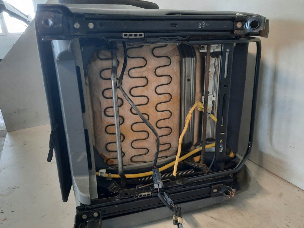 фото №11, Kia carens 2 ii 02-06 сидіння водія лівий