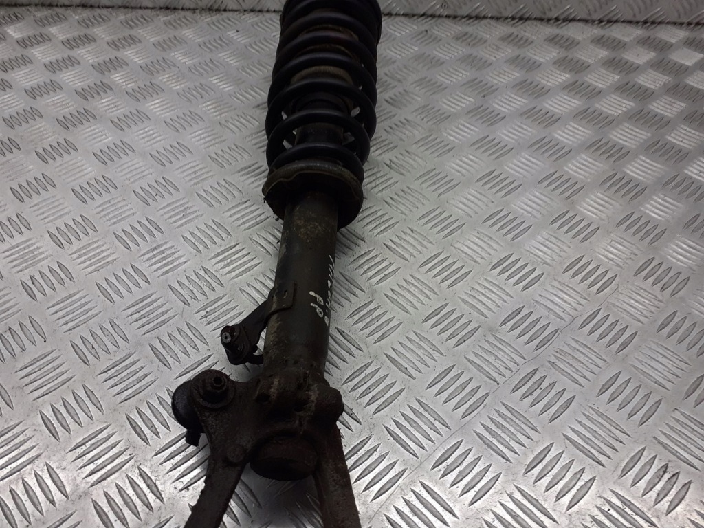 фото №3, Амортизатор правый перед mazda 6 1.8