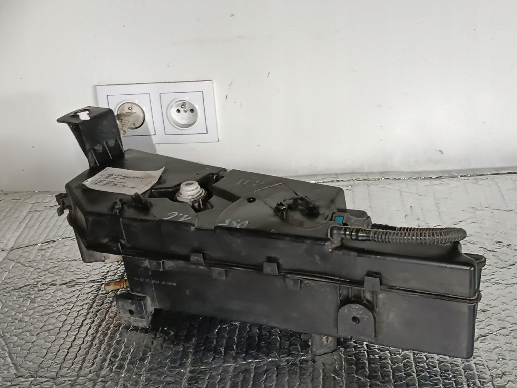 Купити Citroen berlingo partner 2 2 3 3 1.6 ehdi бак рідини fap 9672052180