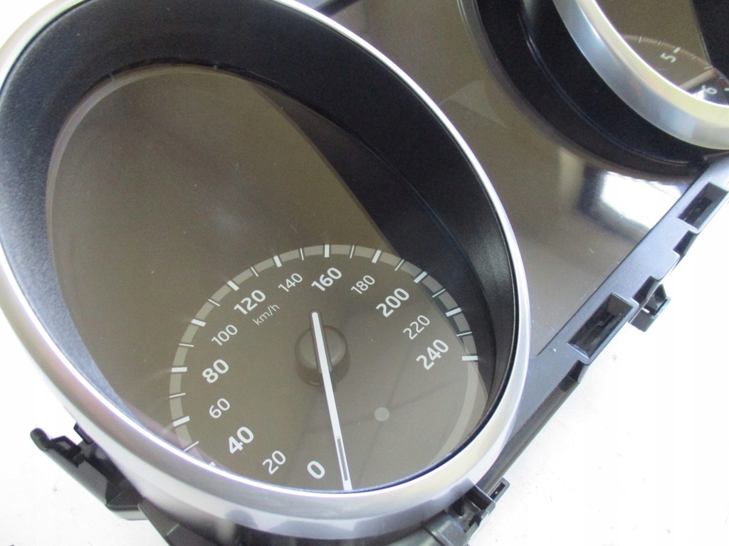 фото №3, Счетчик приборы land rover discovery hk7210849ec