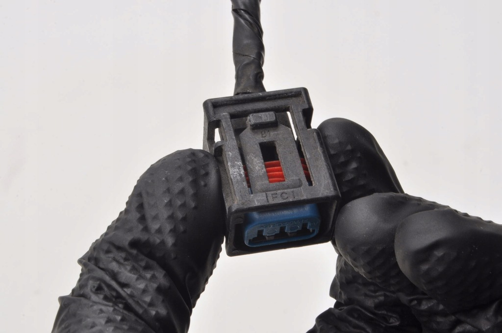 фото №4, Fiesta mk7 volvo s40 ii v50 штекер колодка котушки запалювання 1w7t-14a464-la