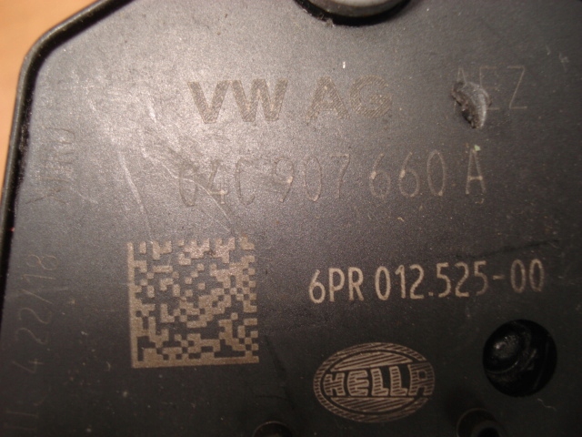 Датчик уровня масла 04c907660a поддон масла 05e103601c vw 1.5 tsi tfsi в Украине