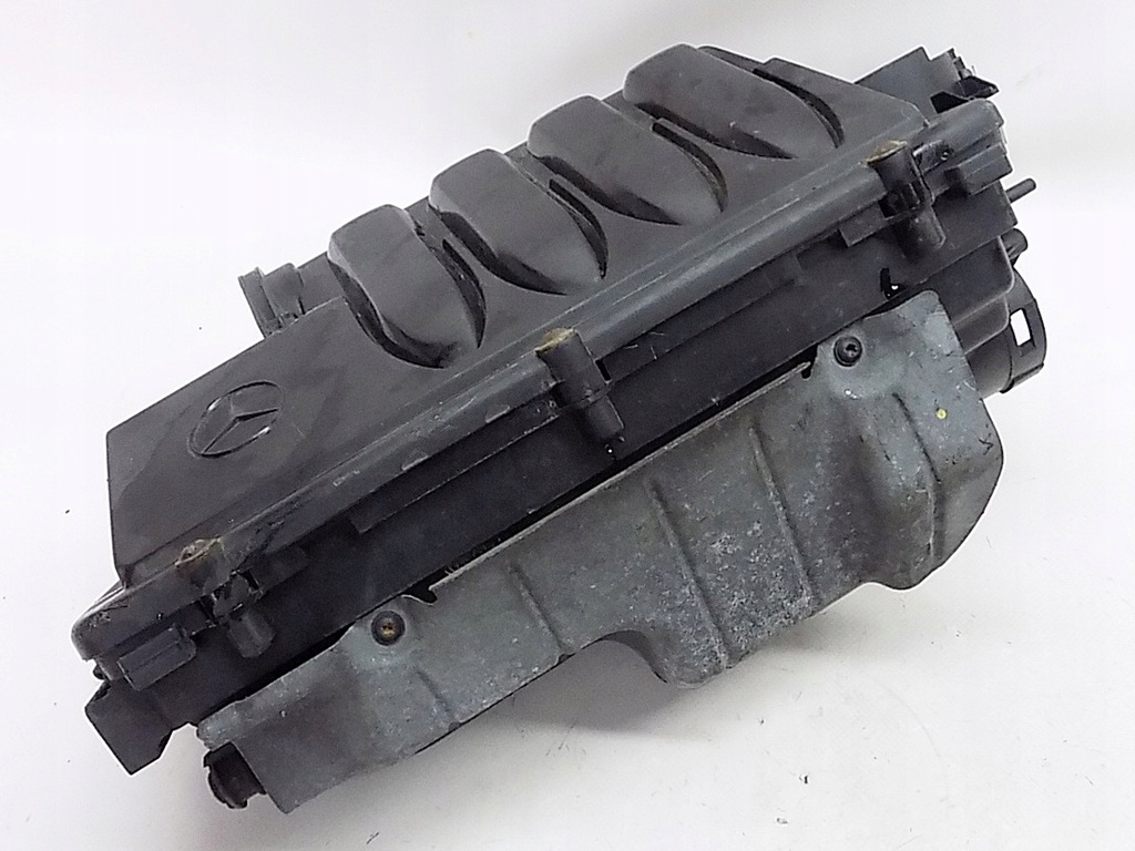 фото №1, Корпус фильтр воздуха mercedes w169 w245 2.0 cdi