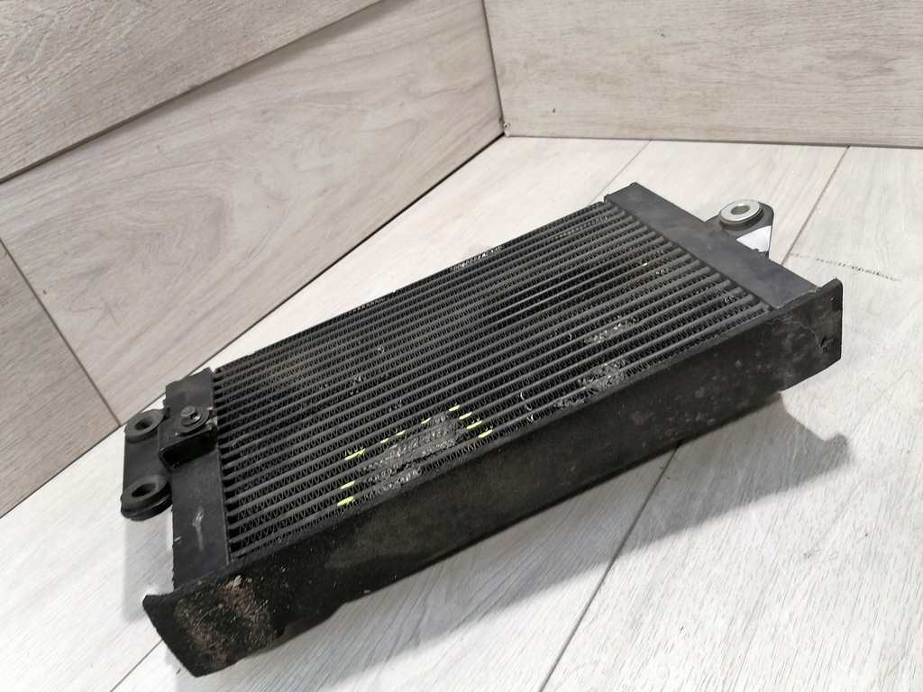 фото №7, Ferrari italia радіатор оливи