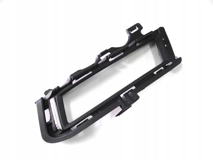 фото №1, Volkswagen golf vii решётка радиатора рамка противотуманной фары правая