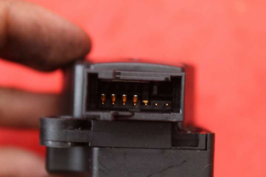 фото №6, Моторчик отопителя a2038201642 mercedes cls c219 w219 3.5 v6 272 km