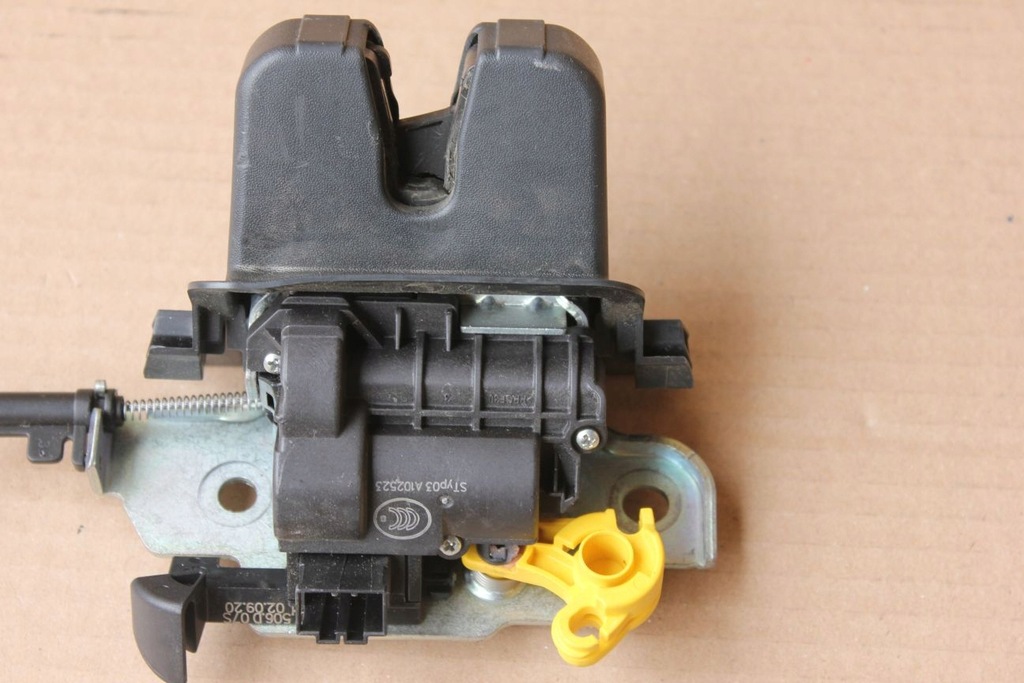 фото №12, Замок кришки доводчик трос vw atlas cross 3cm827535 3g0827887c 5ta827506d