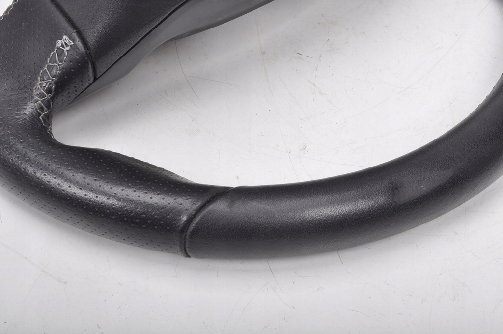 фото №13, Ford fiesta mk8 воздуховод кожаный многофункциональный