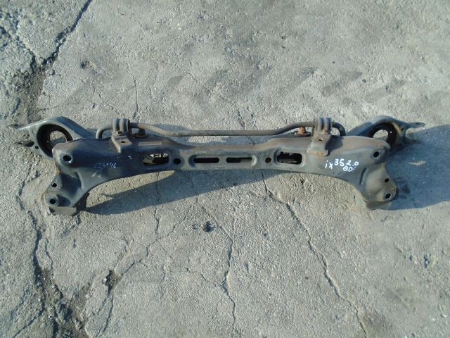 фото №1, Hyundai ix35 14 2.0 gdi балка подвеска задние