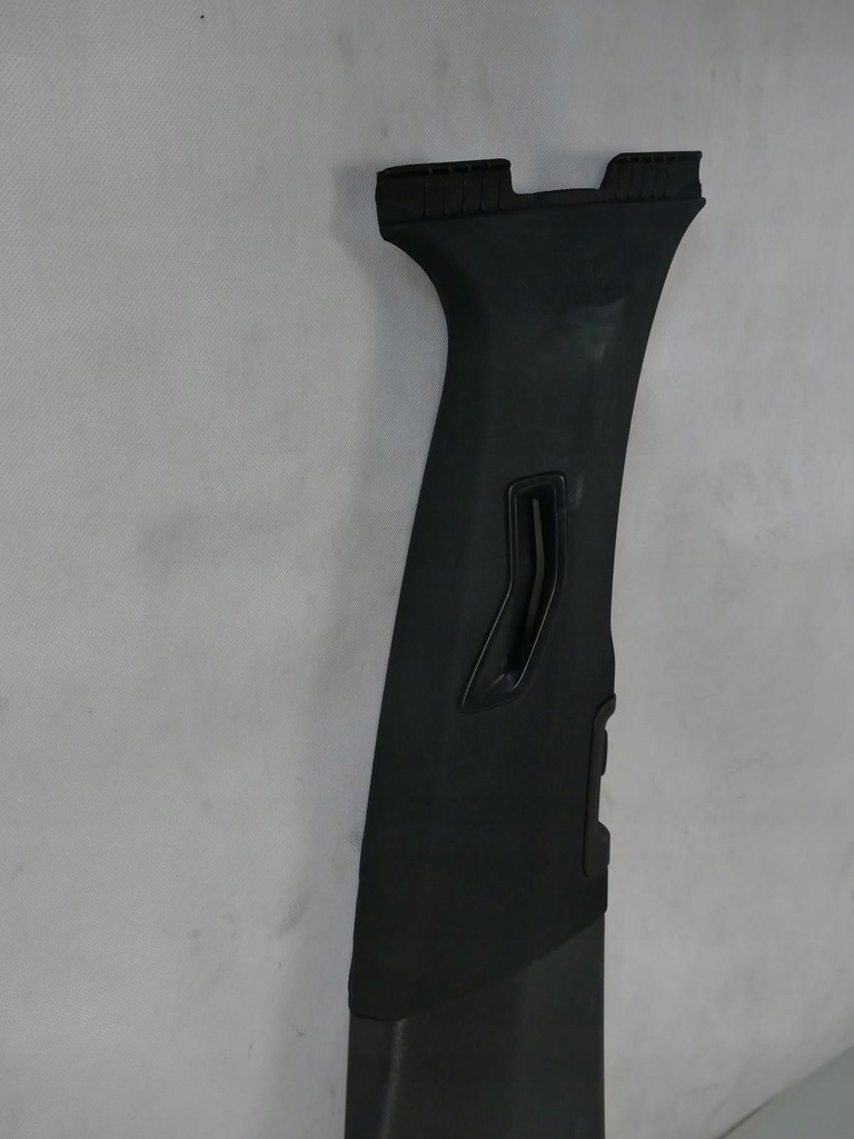 фото №3, Volvo xc60 i lift r-design обшивка стійка b молдинг захист верхній dół права