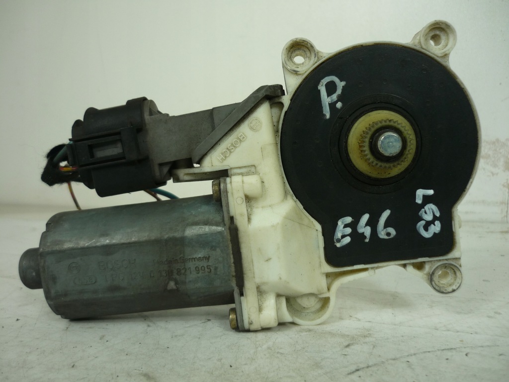 фото №1, Bmw e46 compact моторчик скло правий 0130821995 6-pinów