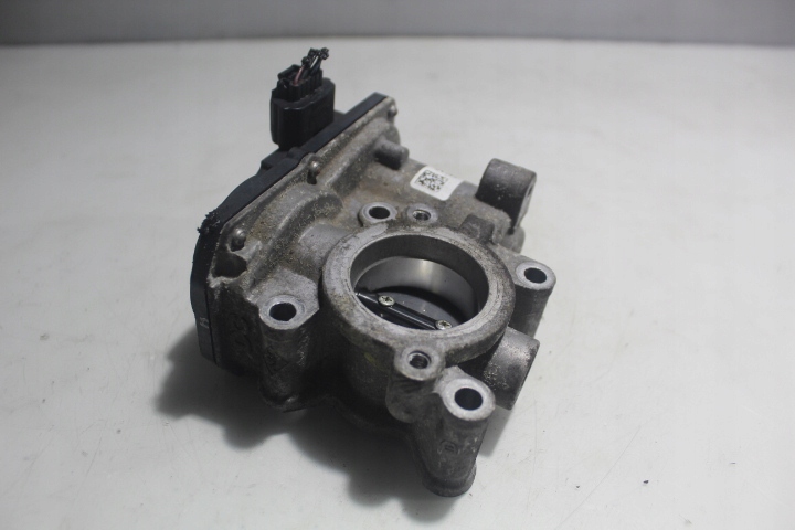 фото №1, Дросельна заслінка renault clio iv 0.9