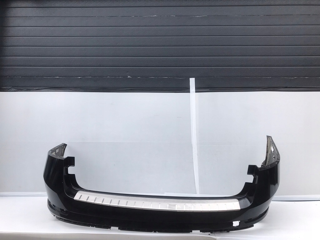 фото №1, Skoda superb iii kombi бампер задняя хром 2015-